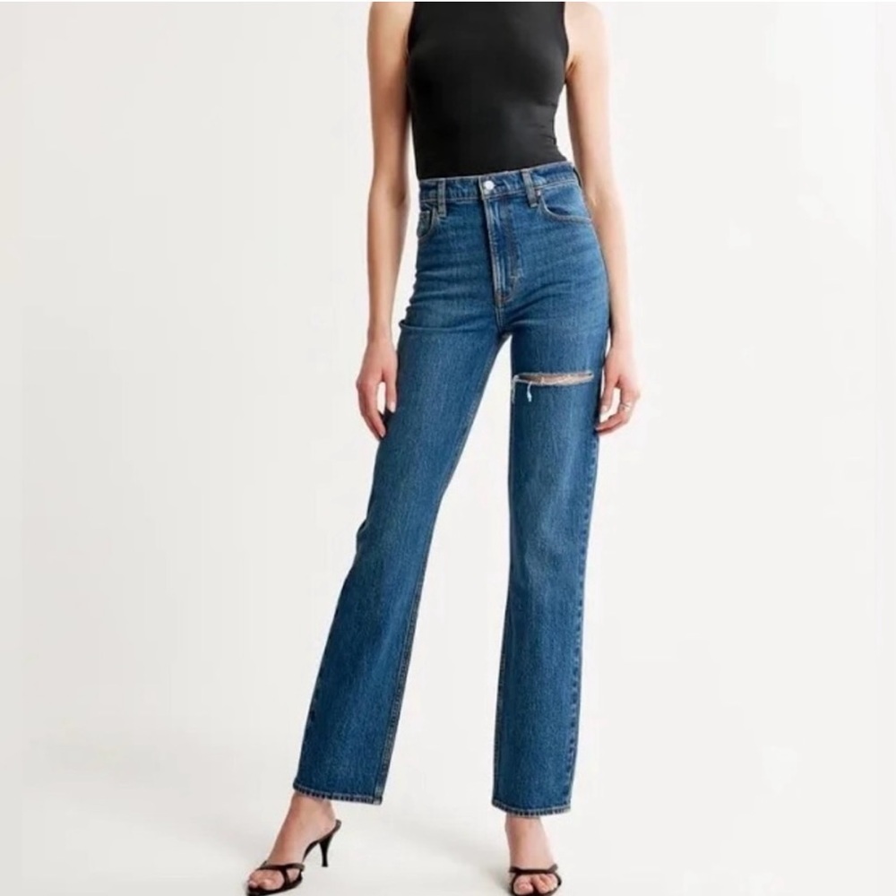 Abercrombie & Fitch Women's Straight Leg Blue Jeans